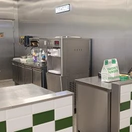 SIMON'S BURGER FLAGSHIP, Budapest - Belső