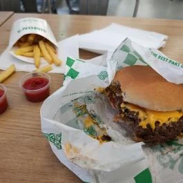 SIMON'S BURGER FLAGSHIP Budapest - Étel/ital