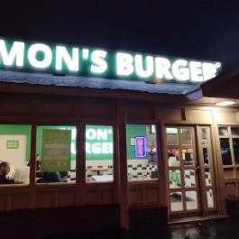 Simon's Burger Óbuda Budapest - Külső kép