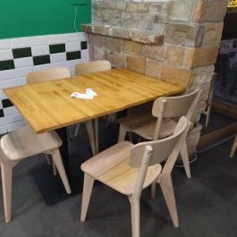 Simon's Hotdog Budapest - Belső