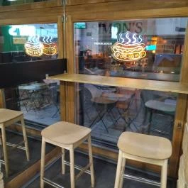 Simon's Hotdog Budapest - Belső