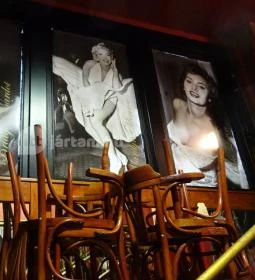 Sinatra Piano Bar & Terrace