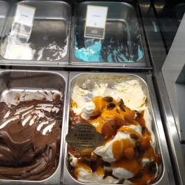 Sissi Fagyizó Szentendre - Étel/ital