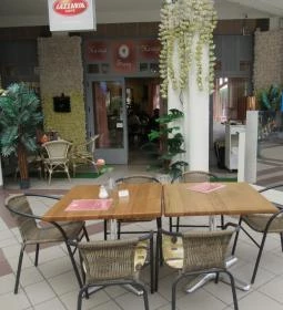 Sissy Kávézó & Fagylaltozó