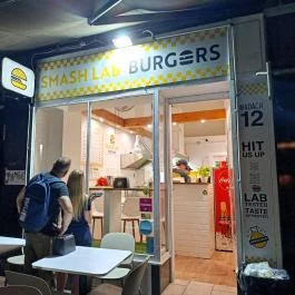 Smash Lab Burgers Budapest - Külső kép