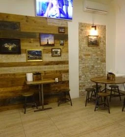 Smokey Monkies BBQ - Arany János utca