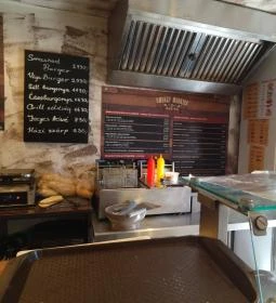 Smokey Monkies BBQ Haller Utca