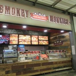 Smokey Monkies BBQ - Westend Budapest - Belső