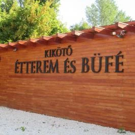 Sólyom Yacht Club, Nagymaros - Egyéb