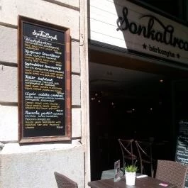 SonkaArcok Bárkonyha, Budapest - Külső kép