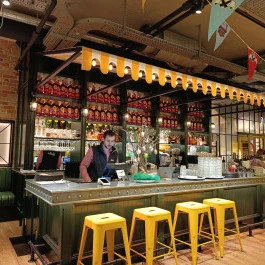 Spíler Biergarten Budapest - Belső