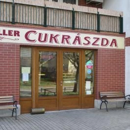 Spiller Cukrászda - Gazdagrét Budapest - Külső kép