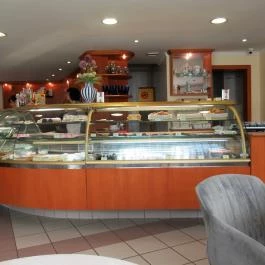 Spiller Cukrászda - Gazdagrét Budapest - Belső