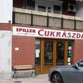 Spiller Cukrászda - Gazdagrét Budapest - Külső kép