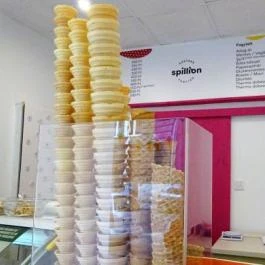 Spillion Kortárs Fagyizó, Budapest - Belső