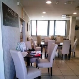 Sport Star Cafe & Restaurant , Budapest - Belső