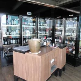 St. Andrea Wine & Skybar Budapest - Belső