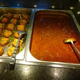 Danubius Hotel Arena Budapest - Vendéglátás