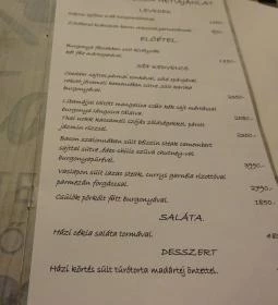 Stadt Étterem & Kávézó