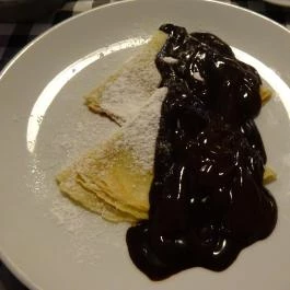 Stadt Étterem & Kávézó, Budakeszi - Étel/ital