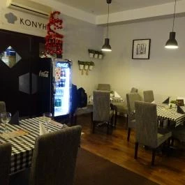 Stadt Étterem & Kávézó, Budakeszi - Belső