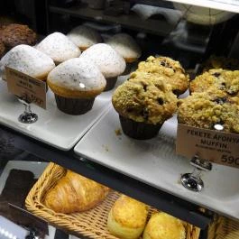 Starbucks - Allee Budapest - Étel/ital