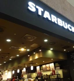 Starbucks - Corvin Plaza