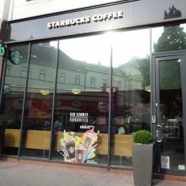 Starbucks - Deák Ferenc utca Budapest - Külső kép