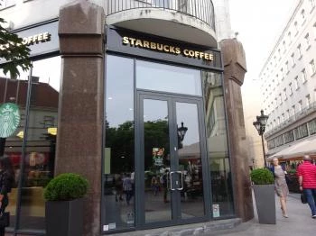 Starbucks - Deák Ferenc utca Budapest