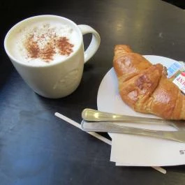 Starbucks - Egyetem tér Budapest - Étel/ital