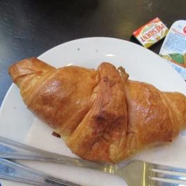 Starbucks - Egyetem tér Budapest - Étel/ital