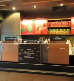 Starbucks - Ferenciek tere