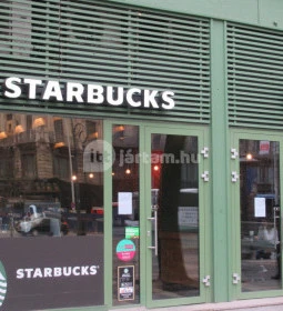 Starbucks - Ferenciek tere