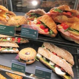 Starbucks Golden Bull Debrecen - Egyéb