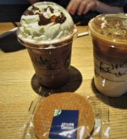 Starbucks Golden Bull