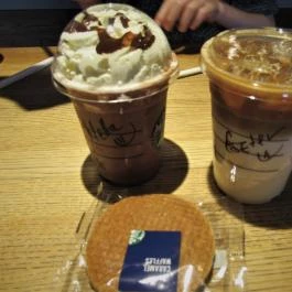 Starbucks Golden Bull Debrecen - Egyéb