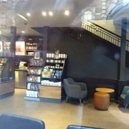 Starbucks - Erzsébet körút Budapest - Belső