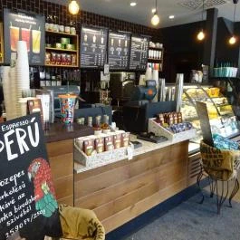 Starbucks - Erzsébet körút Budapest - Belső