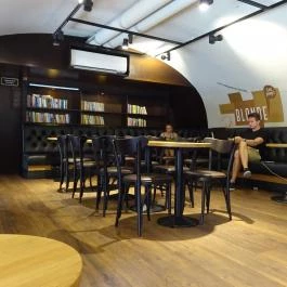 Starbucks - Erzsébet körút Budapest - Belső