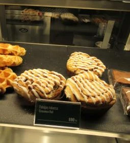 Starbucks - Kolosy tér