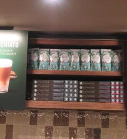Starbucks - Kolosy tér