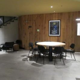 Starbucks - Nyugati tér Budapest - Belső