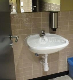 Starbucks - Nyugati tér