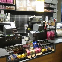 Starbucks - Nyugati tér Budapest - Belső