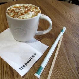 Starbucks - Oktogon Budapest - Étel/ital