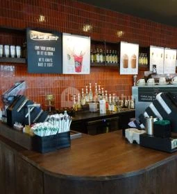 Starbucks - Apáczai Csere János utca