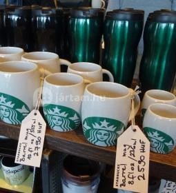 Starbucks - Apáczai Csere János utca