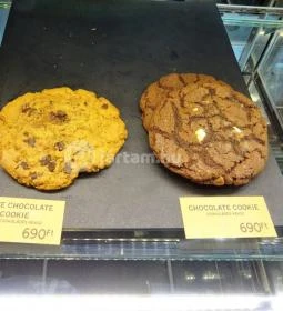 Starbucks - Apáczai Csere János utca