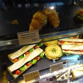 Starbucks - Apáczai Csere János utca Budapest - Étel/ital