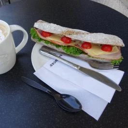 Starbucks - Apáczai Csere János utca Budapest - Étel/ital